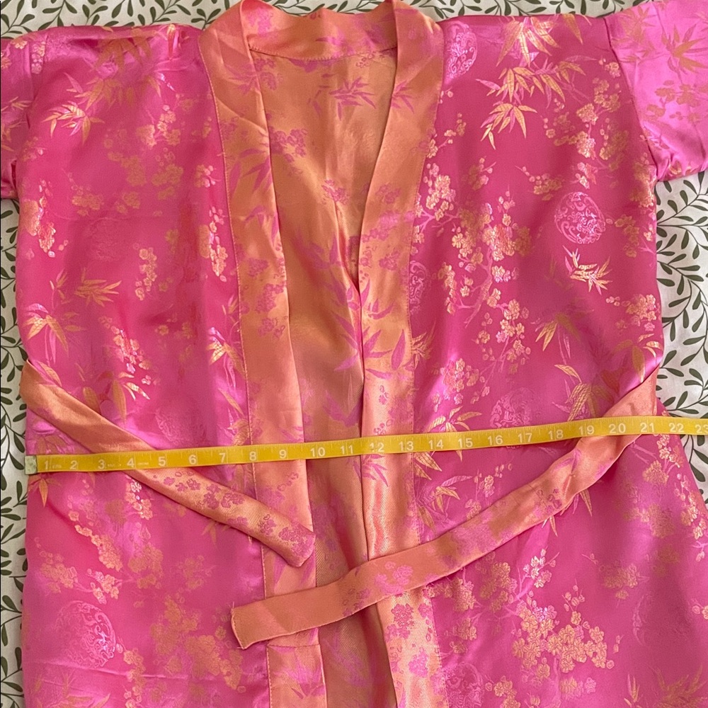 Pink Satin Kimono Robe Traditional with Gold Bamboo & Floral Print - Picture 10 of 11